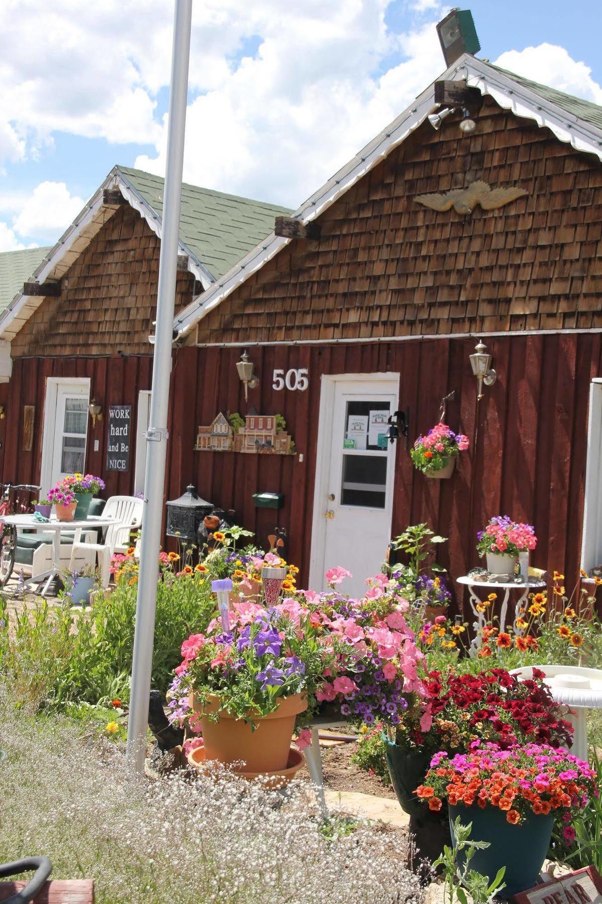 Black Bear Inn Dubois Bagian luar foto