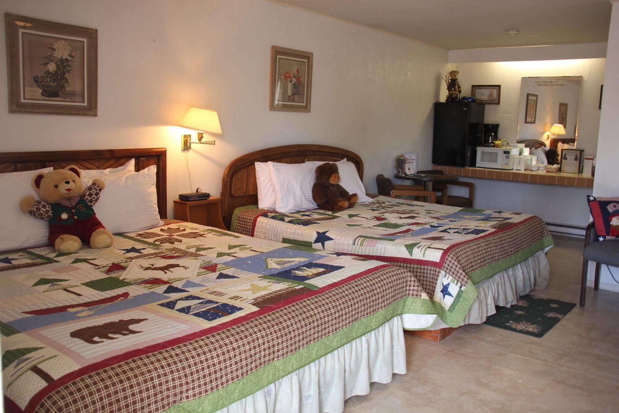 Black Bear Inn Dubois Bagian luar foto