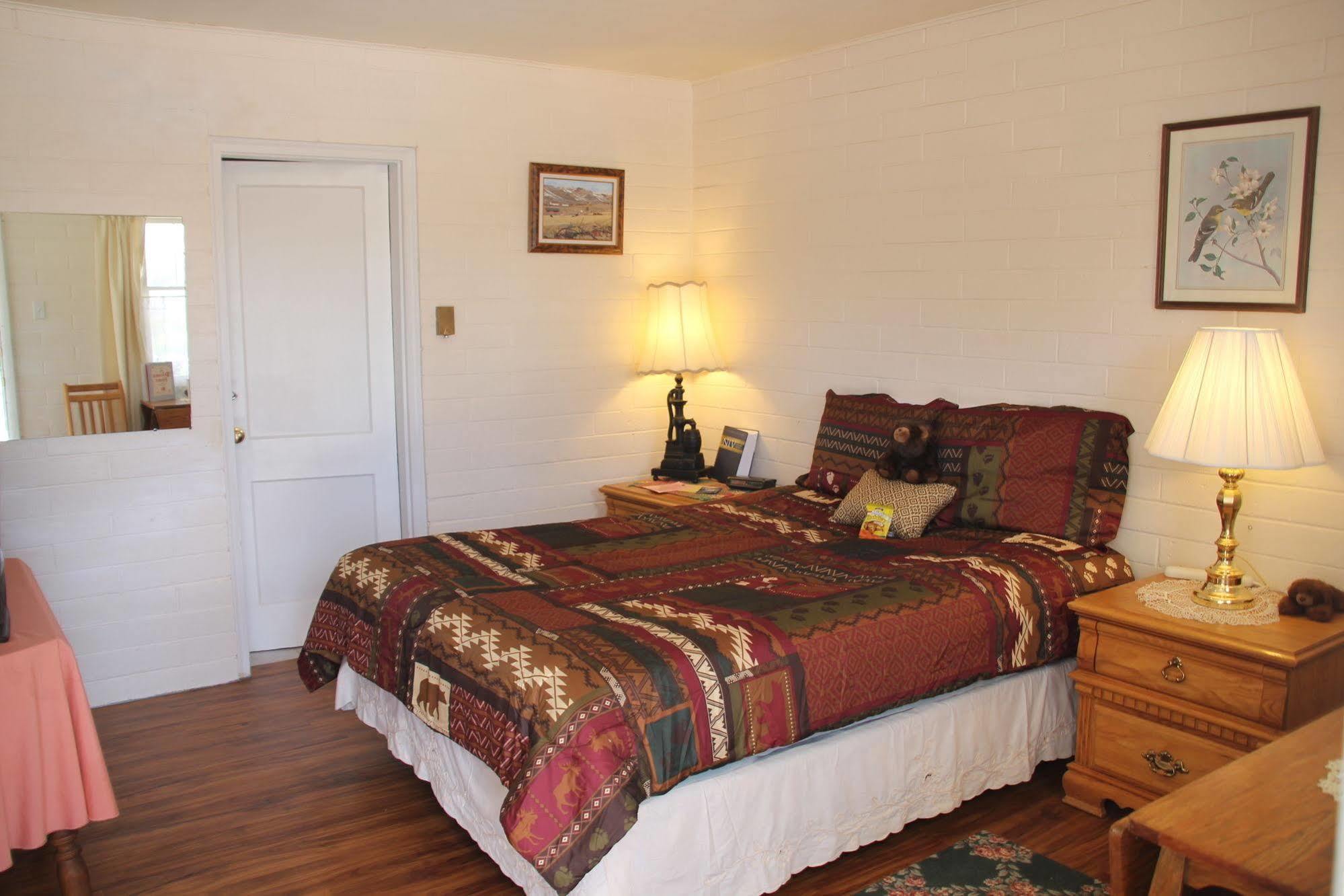 Black Bear Inn Dubois Bagian luar foto